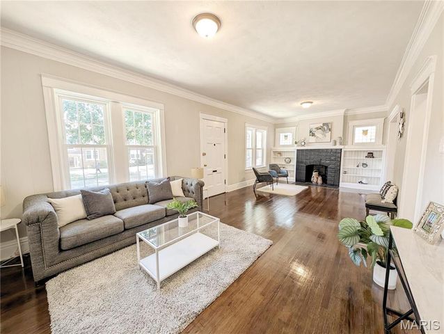 6304 Cates Avenue, St Louis, MO 63130