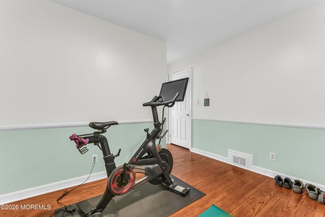 140 Tindall Road, Middletown, NJ 07748