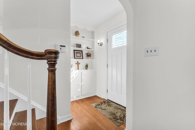 140 Tindall Road, Middletown, NJ 07748