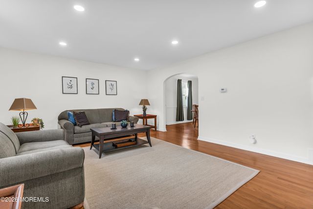 140 Tindall Road, Middletown, NJ 07748