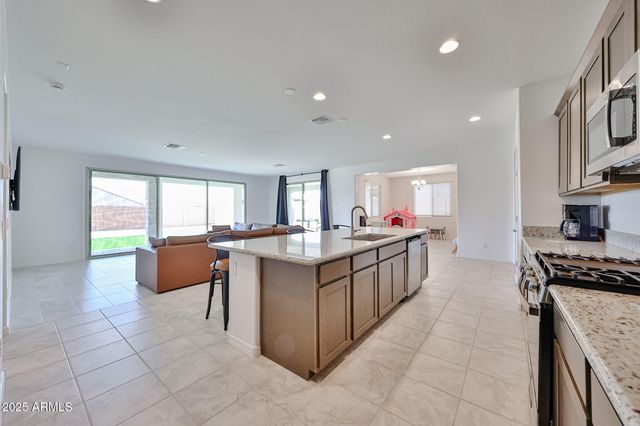 17819 W GEORGIA Avenue, Litchfield Park, AZ 85340