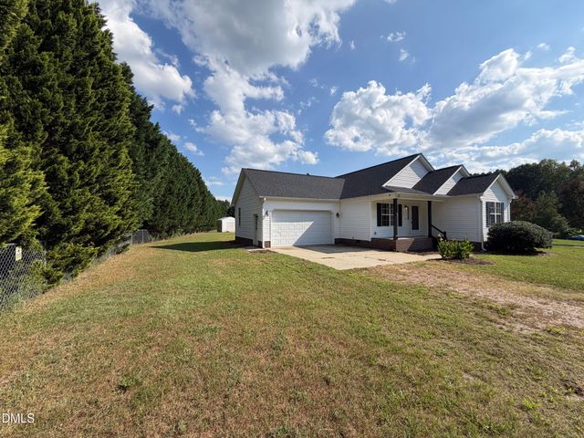 145 Gray Bass Court, Zebulon, NC 27597