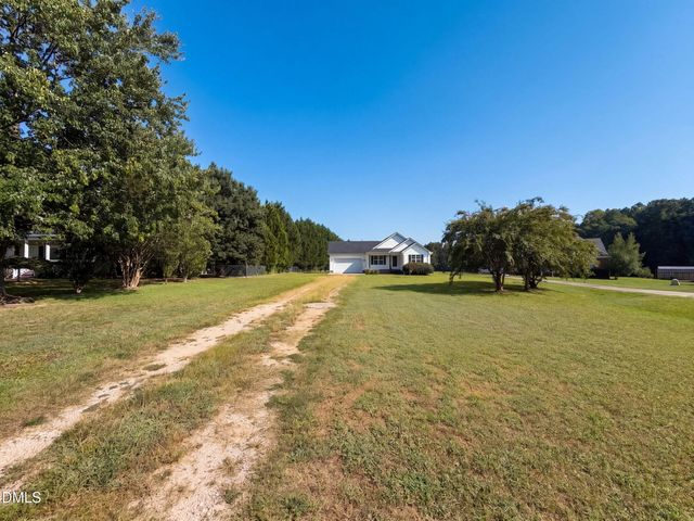 145 Gray Bass Court, Zebulon, NC 27597