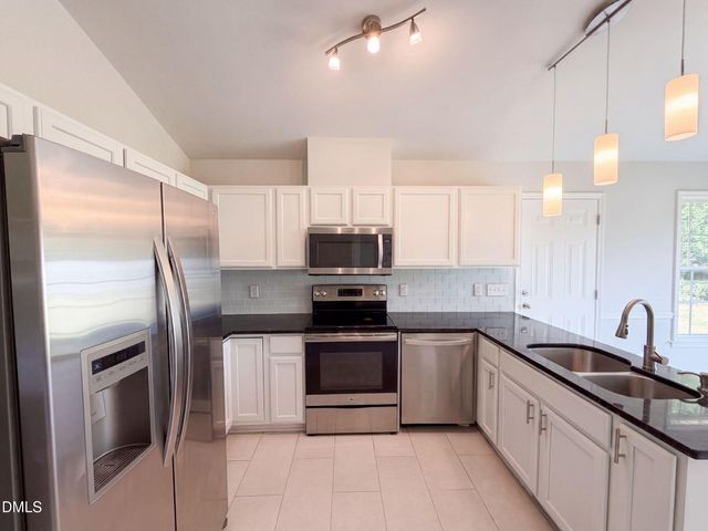 145 Gray Bass Court, Zebulon, NC 27597