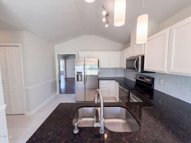 145 Gray Bass Court, Zebulon, NC 27597