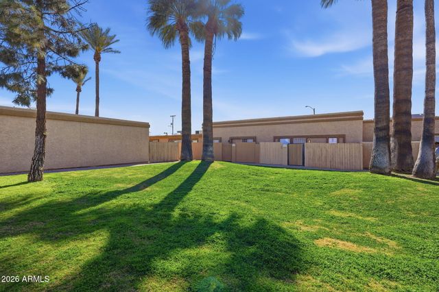 4736 N 14TH Street, Phoenix, AZ 85014