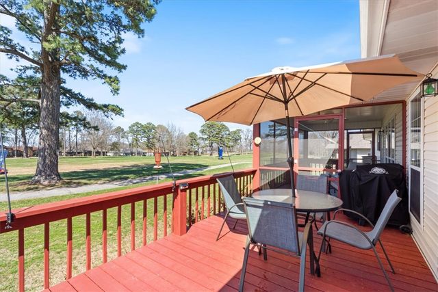 29 Indian Wells Drive, Holiday Island, AR 72631