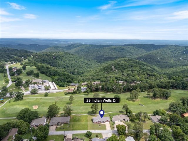29 Indian Wells Drive, Holiday Island, AR 72631