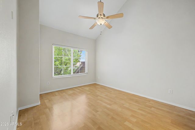 1633 E LAKESIDE Drive 135, Gilbert, AZ 85234