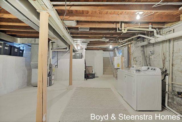 183 3rd Street Ne, Cedar Springs City, MI 49319