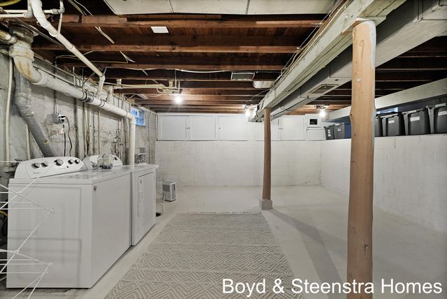 183 3rd Street Ne, Cedar Springs City, MI 49319