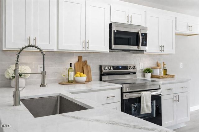 2932 Cedarwood Drive, Durham, NC 27707