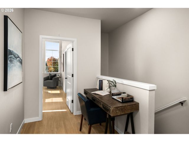 5139 Se THORNAPPLE St, Hillsboro, OR 97123