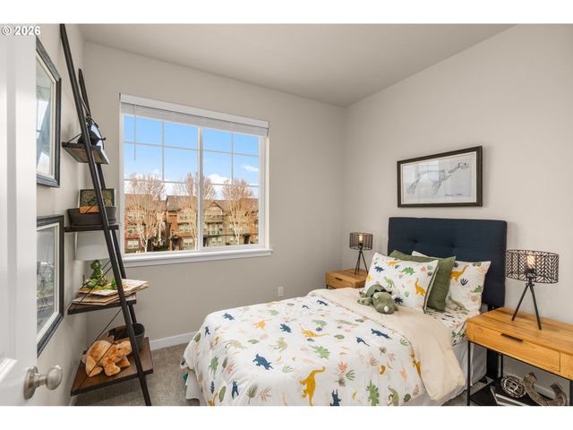 5139 Se THORNAPPLE St, Hillsboro, OR 97123