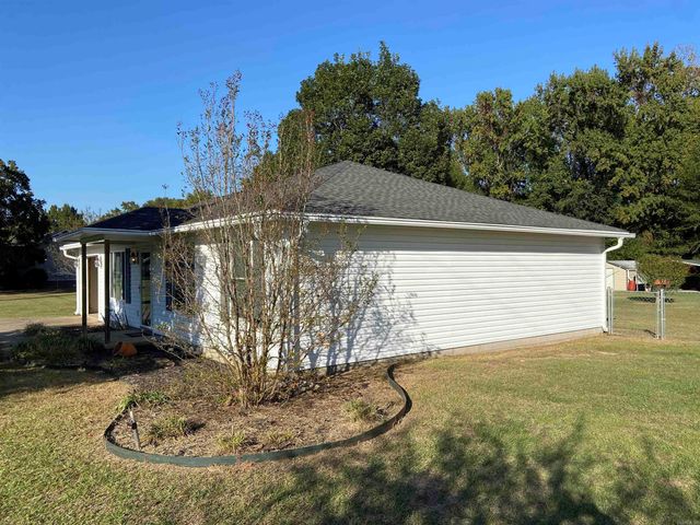 485 Pearlstone Drive, Lonoke, AR 72086