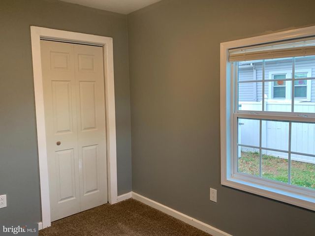 825 TULIP AVE, Croydon, PA 19021