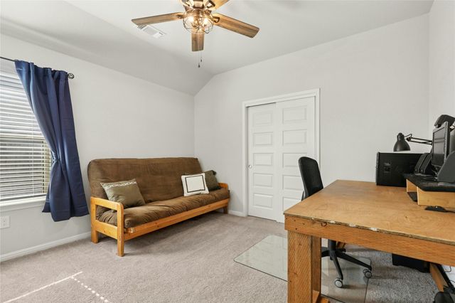 185 Dogvane CIR, Kyle, TX 78640