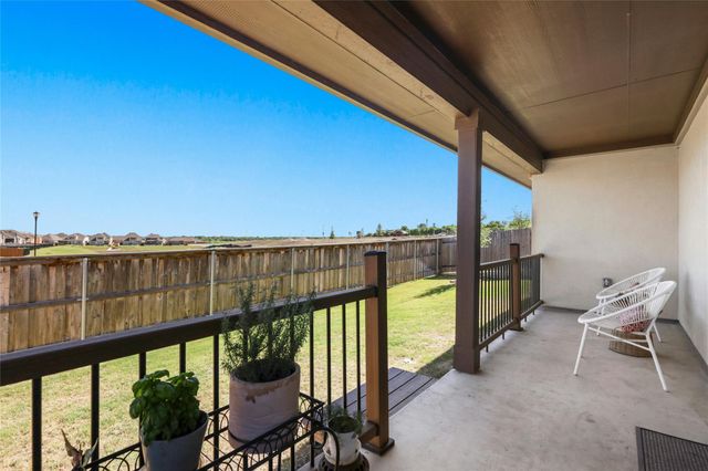 185 Dogvane CIR, Kyle, TX 78640