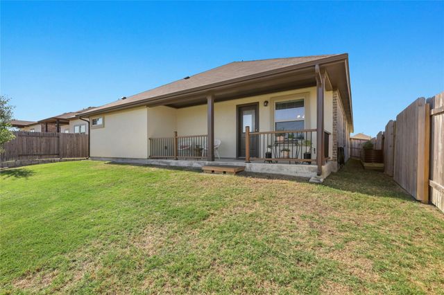 185 Dogvane CIR, Kyle, TX 78640