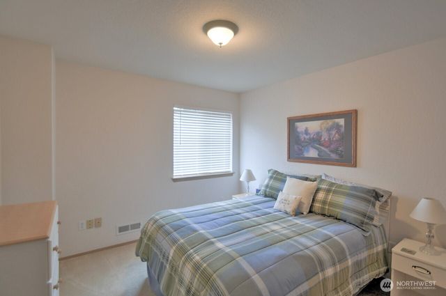 4216 Richmond Lane SE, Lacey, WA 98503