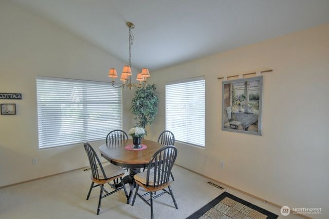 4216 Richmond Lane SE, Lacey, WA 98503