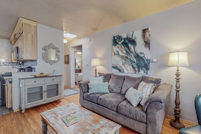 2635 Monroe Street NE, Albuquerque, NM 87110