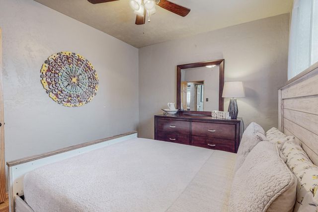 2635 Monroe Street NE, Albuquerque, NM 87110