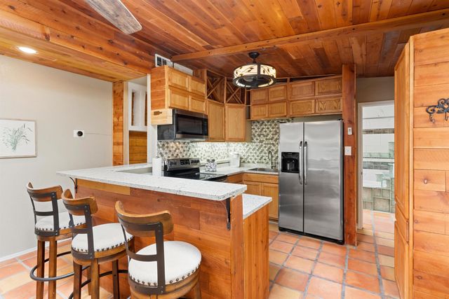 2635 Monroe Street NE, Albuquerque, NM 87110