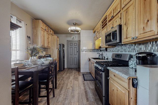 2635 Monroe Street NE, Albuquerque, NM 87110