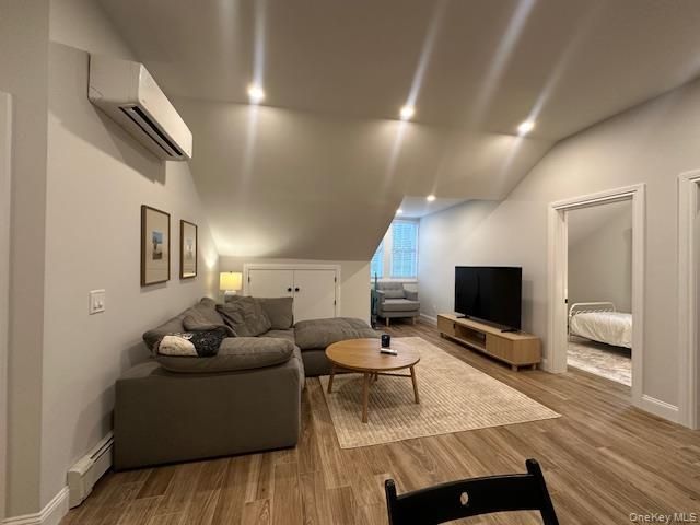 68 Nassau Road 2nd Floor, Huntington, NY 11743