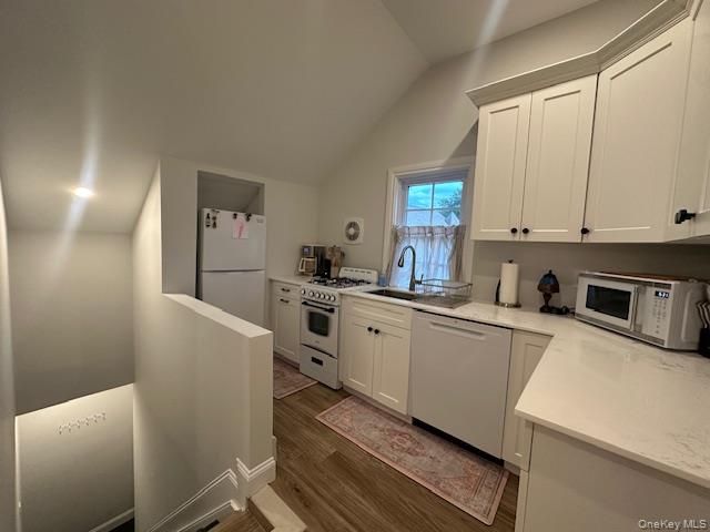68 Nassau Road 2nd Floor, Huntington, NY 11743