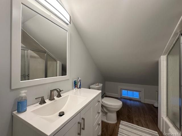 68 Nassau Road 2nd Floor, Huntington, NY 11743
