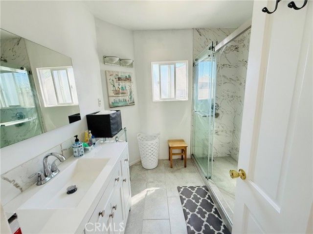 590 N DAISY AVE, Pasadena, CA 91107