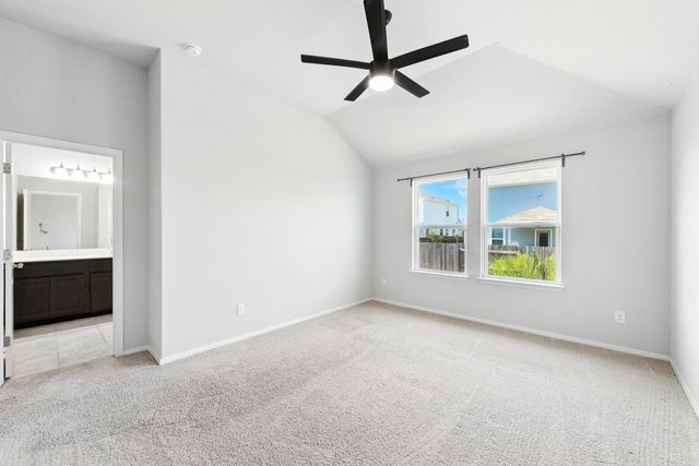 308 Black Opal DR, Jarrell, TX 76537