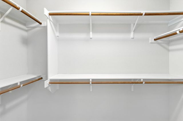 308 Black Opal DR, Jarrell, TX 76537