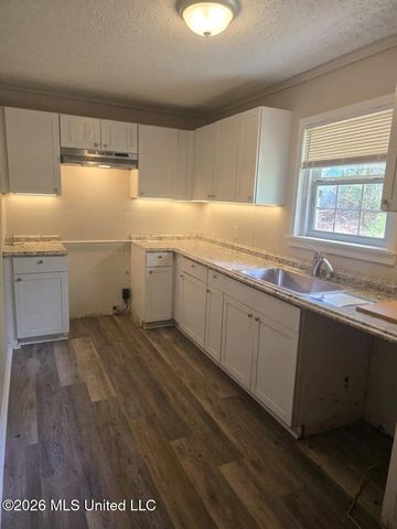 3164 Fleetwood Drive, Jackson, MS 39212