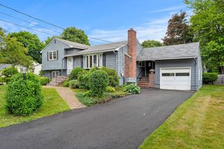 10 Pine Rd, Beverly, MA 01915