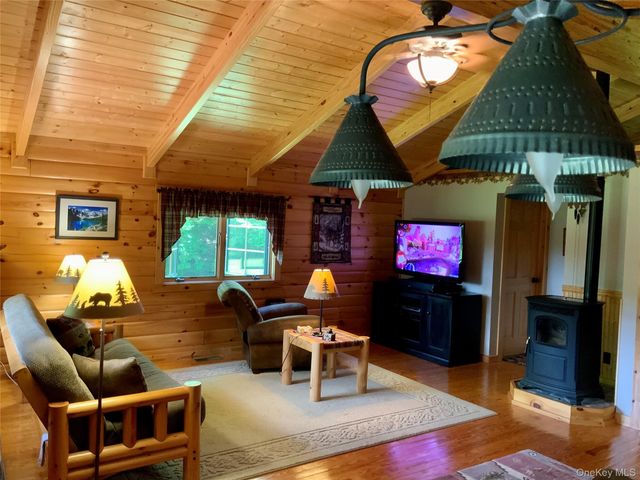 66 Milton Smith Road, Long Eddy, NY 12760