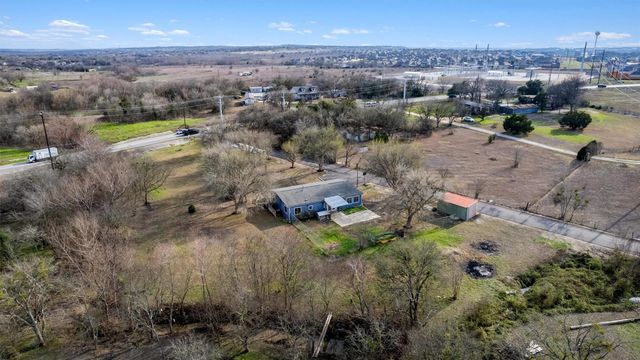 2203 Windy Hill RD, Kyle, TX 78640