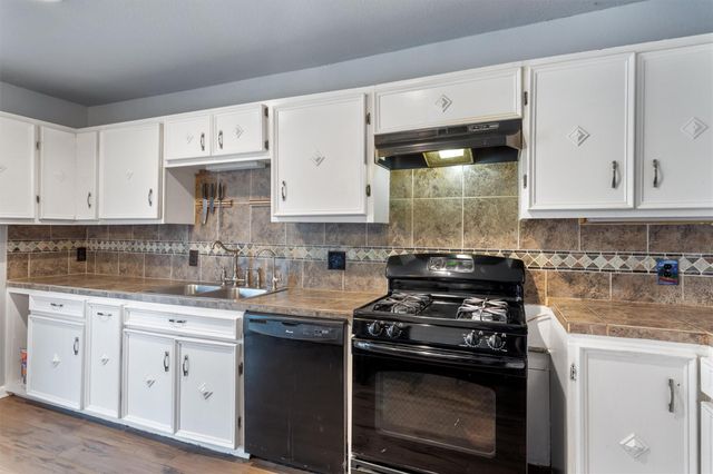 2203 Windy Hill RD, Kyle, TX 78640