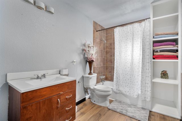 2203 Windy Hill RD, Kyle, TX 78640