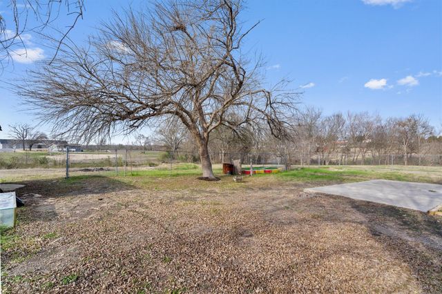 2203 Windy Hill RD, Kyle, TX 78640
