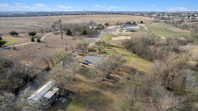 2203 Windy Hill RD, Kyle, TX 78640