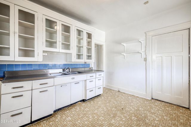 4423 CUMBERLAND Avenue, El Paso, TX 79903