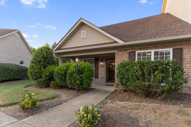 1182 Long Hollow Pike Apt F4, Gallatin, TN 37066