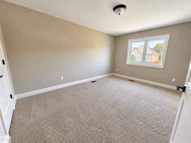 54679 White Pine Lane, Shelby Twp, MI 48315