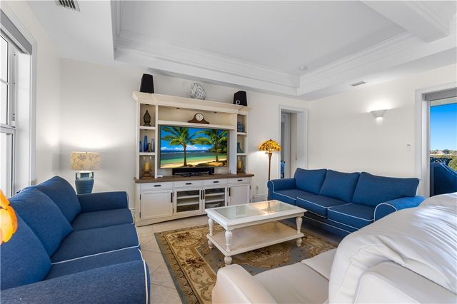 7634 S Polo Grounds Lane, Vero Beach, FL 32966