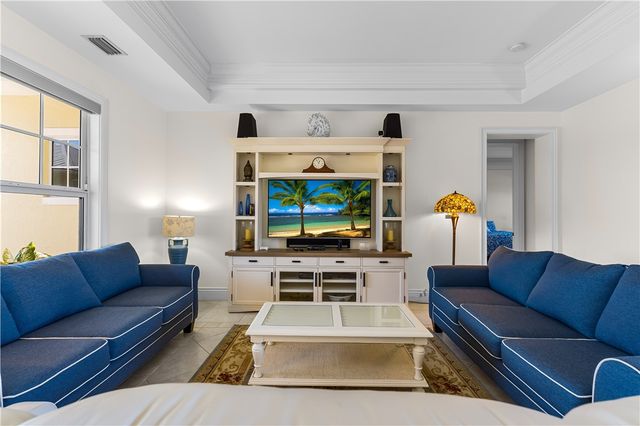 7634 S Polo Grounds Lane, Vero Beach, FL 32966