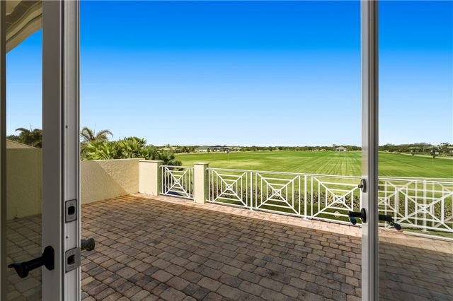 7634 S Polo Grounds Lane, Vero Beach, FL 32966