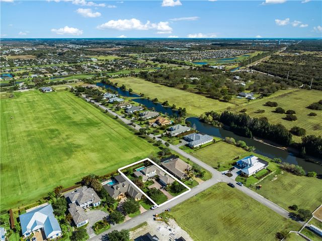 7634 S Polo Grounds Lane, Vero Beach, FL 32966